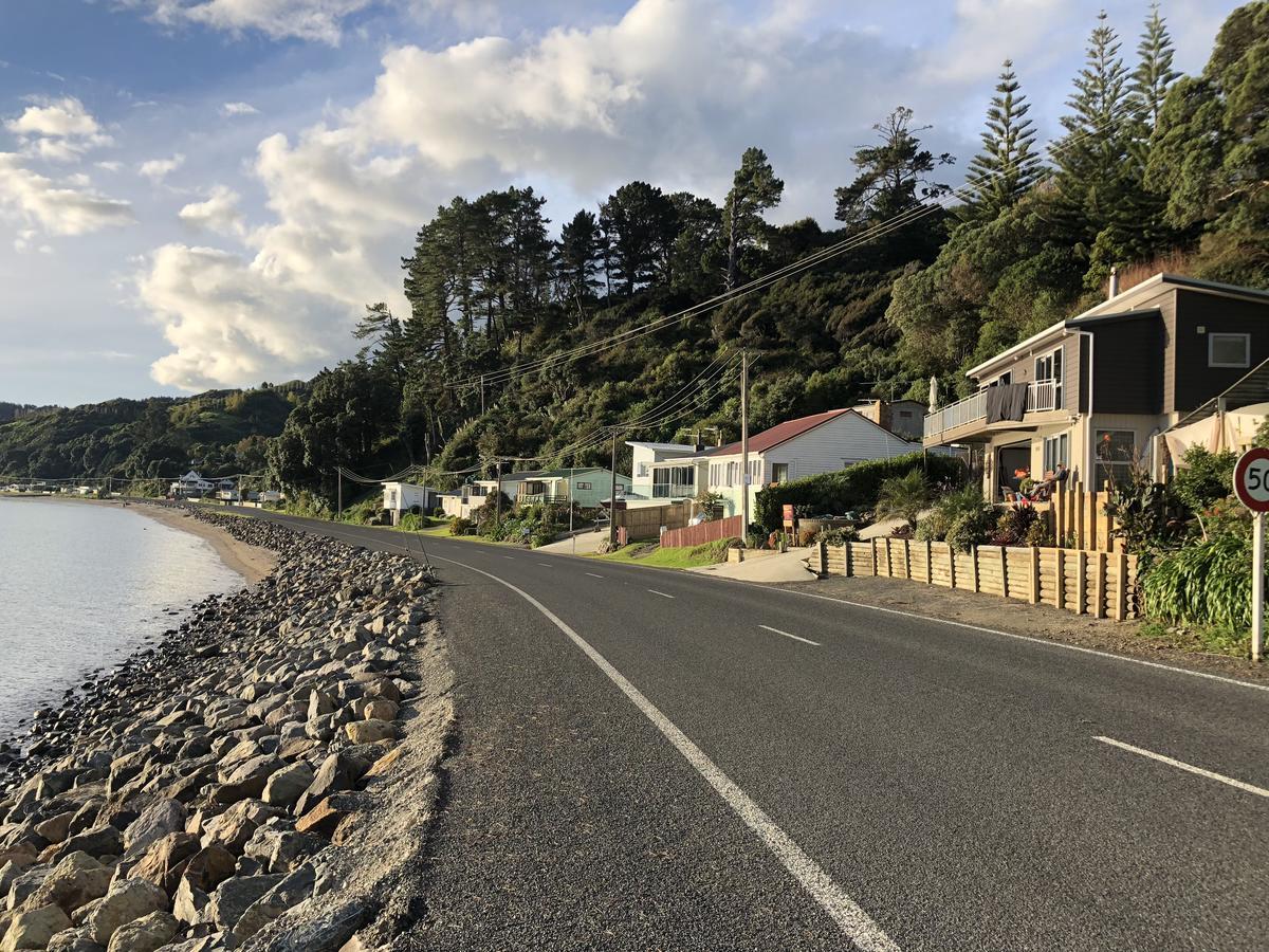 Tapu Te Mata Bay Seaviews Bed & Breakfast エクステリア 写真